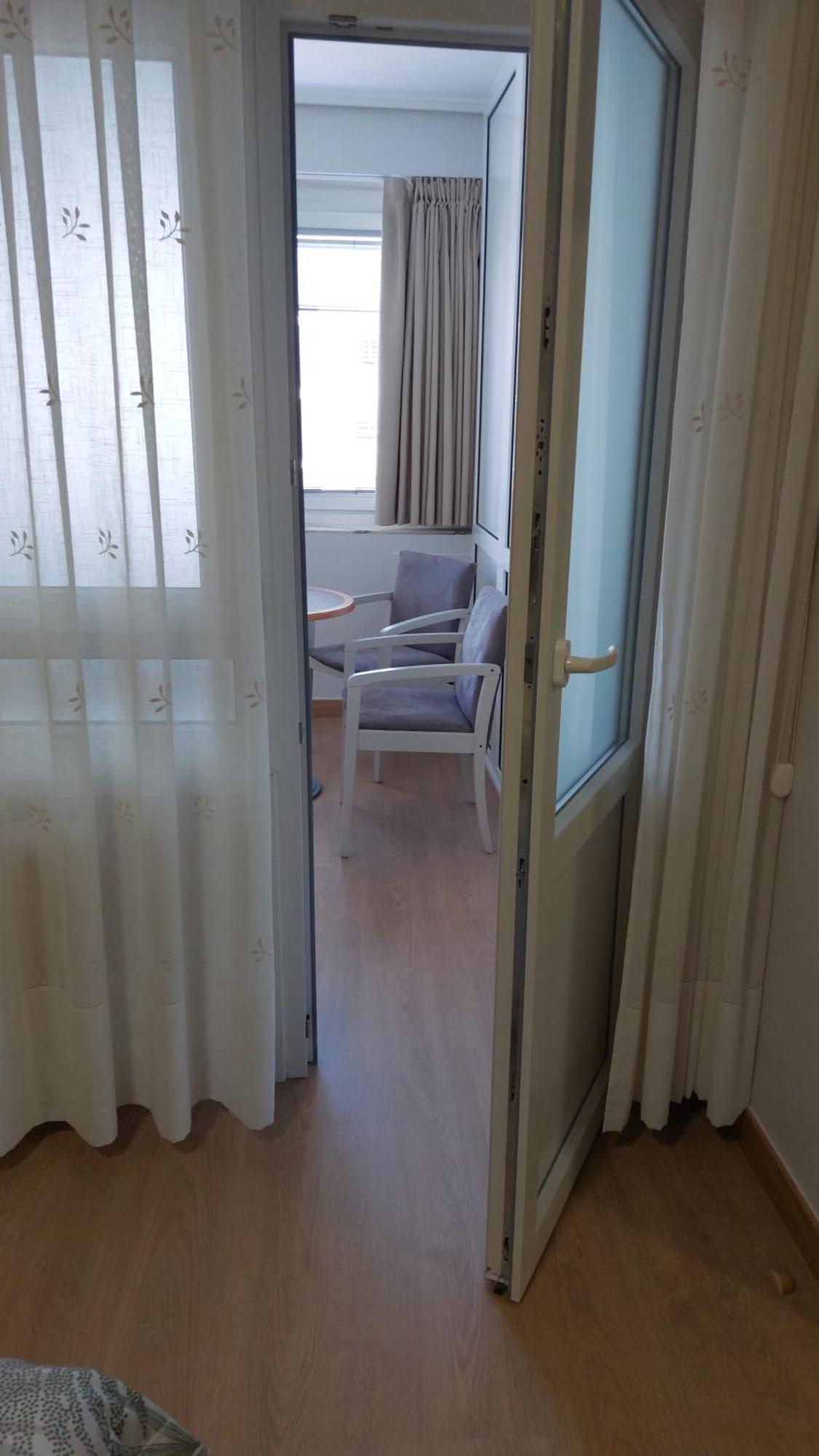 Habitaciones Javier Lvi 0006 Витория Экстерьер фото