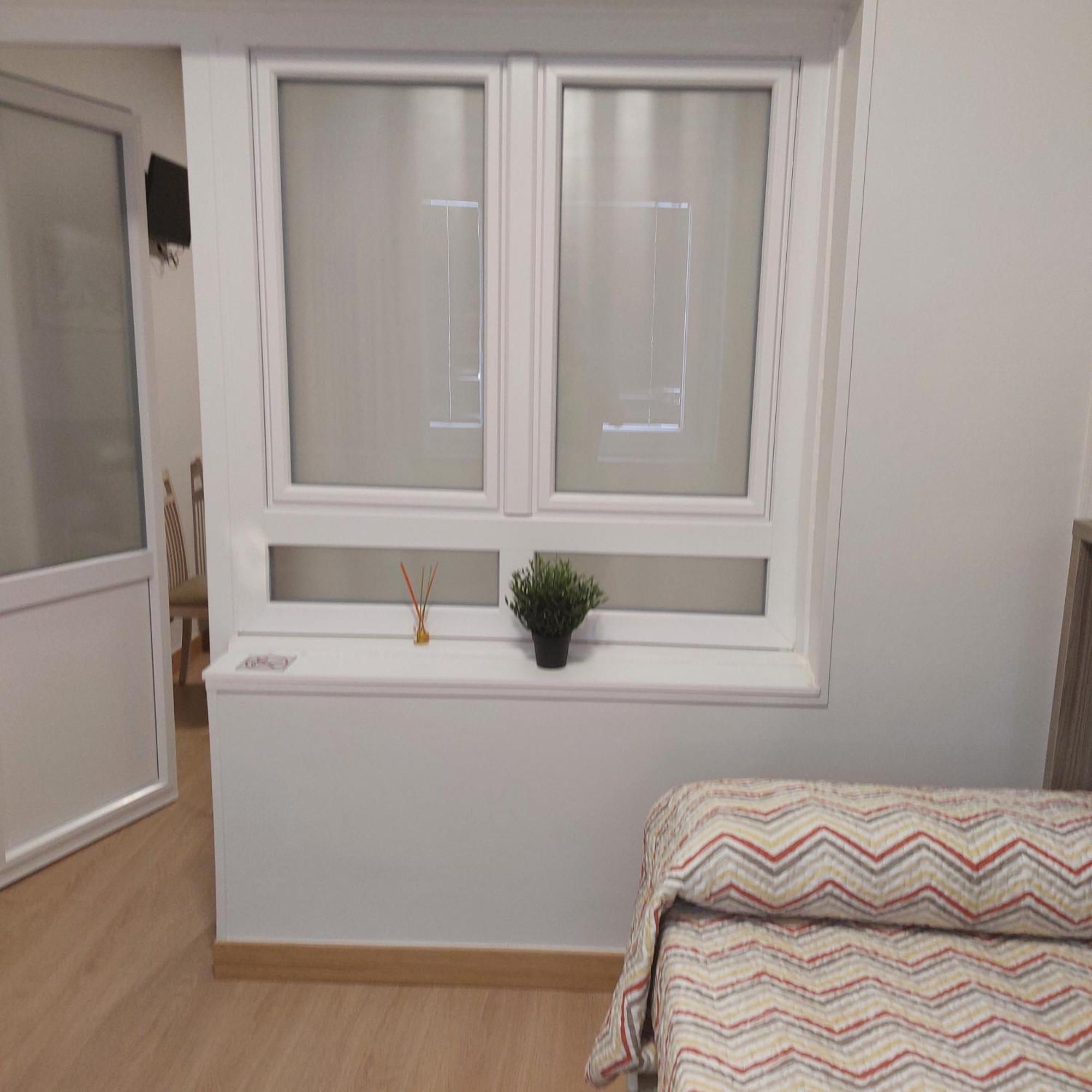 Habitaciones Javier Lvi 0006 Витория Экстерьер фото