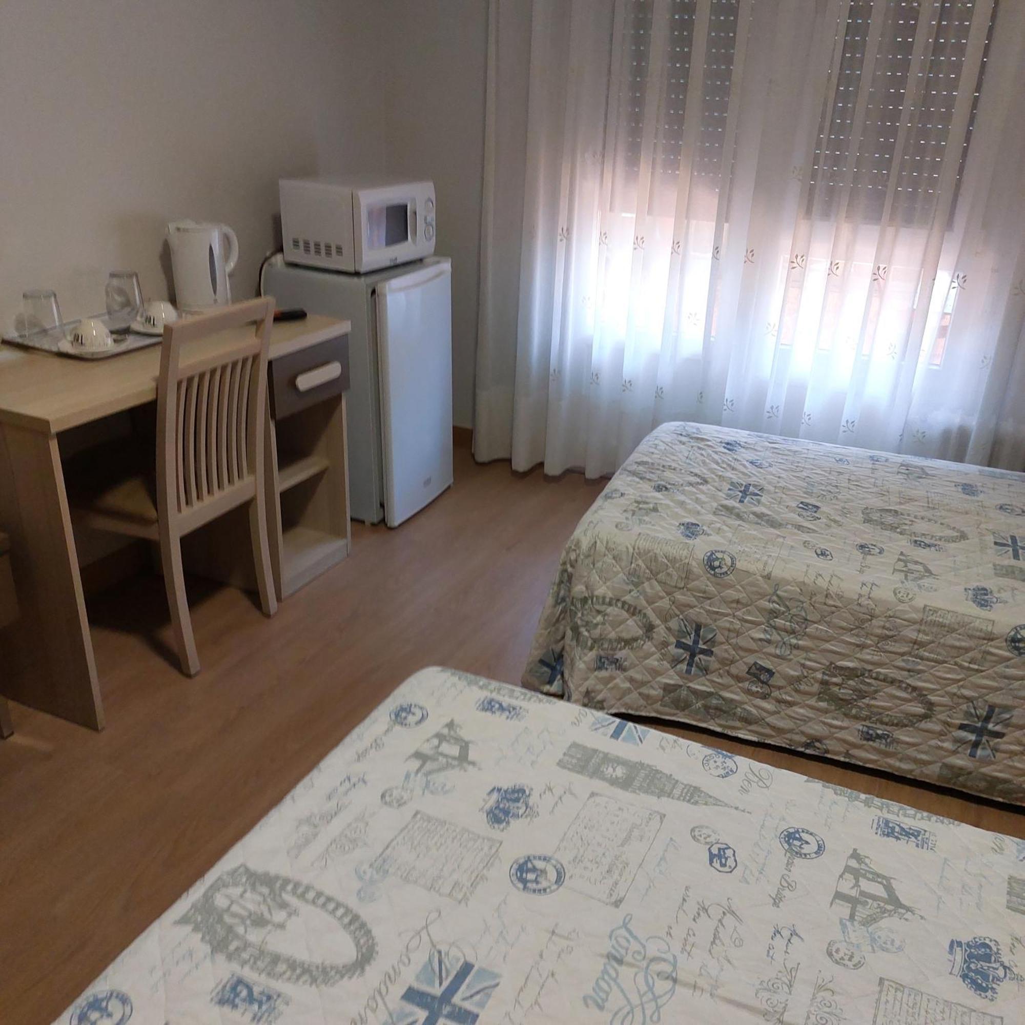 Habitaciones Javier Lvi 0006 Витория Экстерьер фото