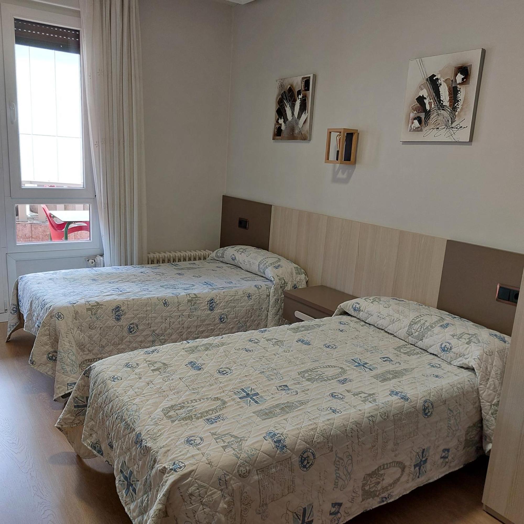 Habitaciones Javier Lvi 0006 Витория Экстерьер фото